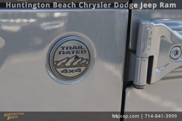 Used 2023 Jeep Wrangler Sport image 7