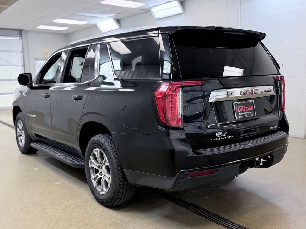 Used 2021 GMC Yukon SLE AWD/4WD image 7