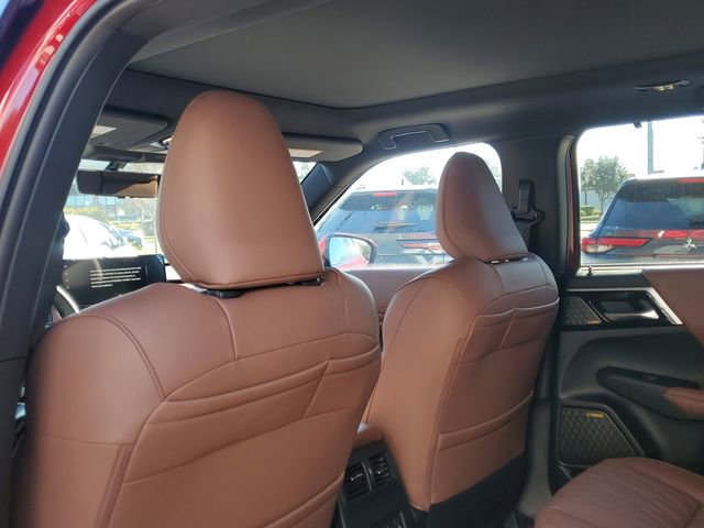 New 2026 Mitsubishi Outlander SEL image 15
