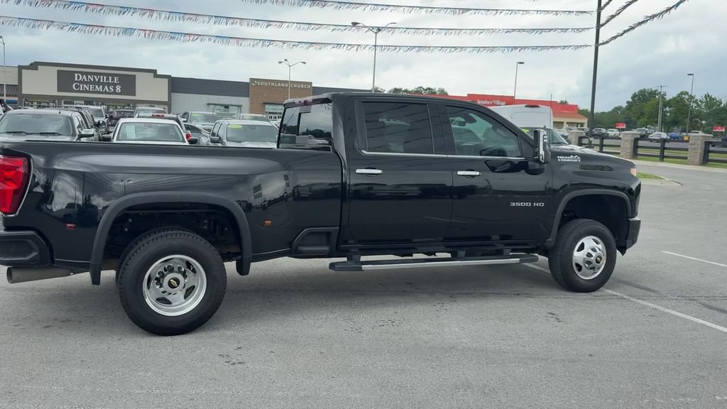 Used 2023 Chevrolet Silverado 3500 High Country AWD/4WD image 7