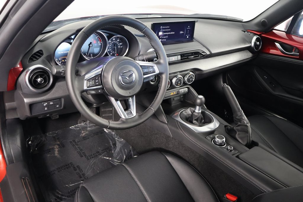 Certified 2025 MAZDA MX-5 Miata Grand Touring w/ Weather Package RWD image 10