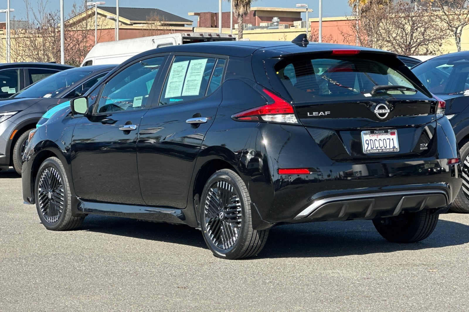 Certified 2023 Nissan Leaf SV Plus image 6