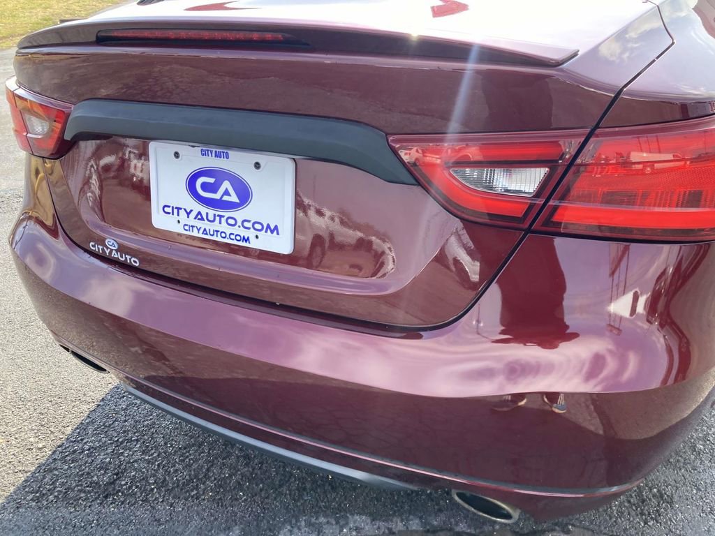 Used 2018 Nissan Maxima 3.5 S image 11