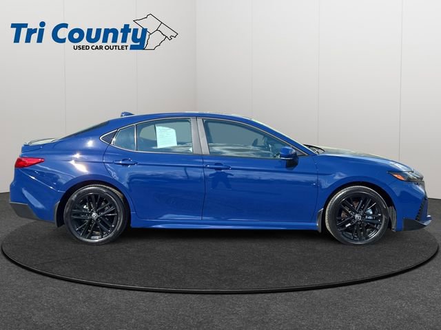 Certified 2025 Toyota Camry SE AWD/4WD image 9