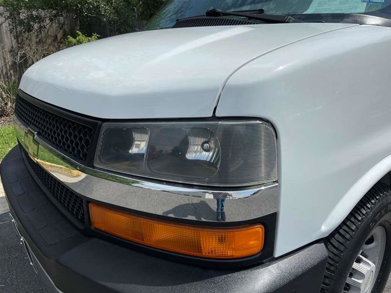 Used 2007 Chevrolet Express 3500 Extended RWD image 77