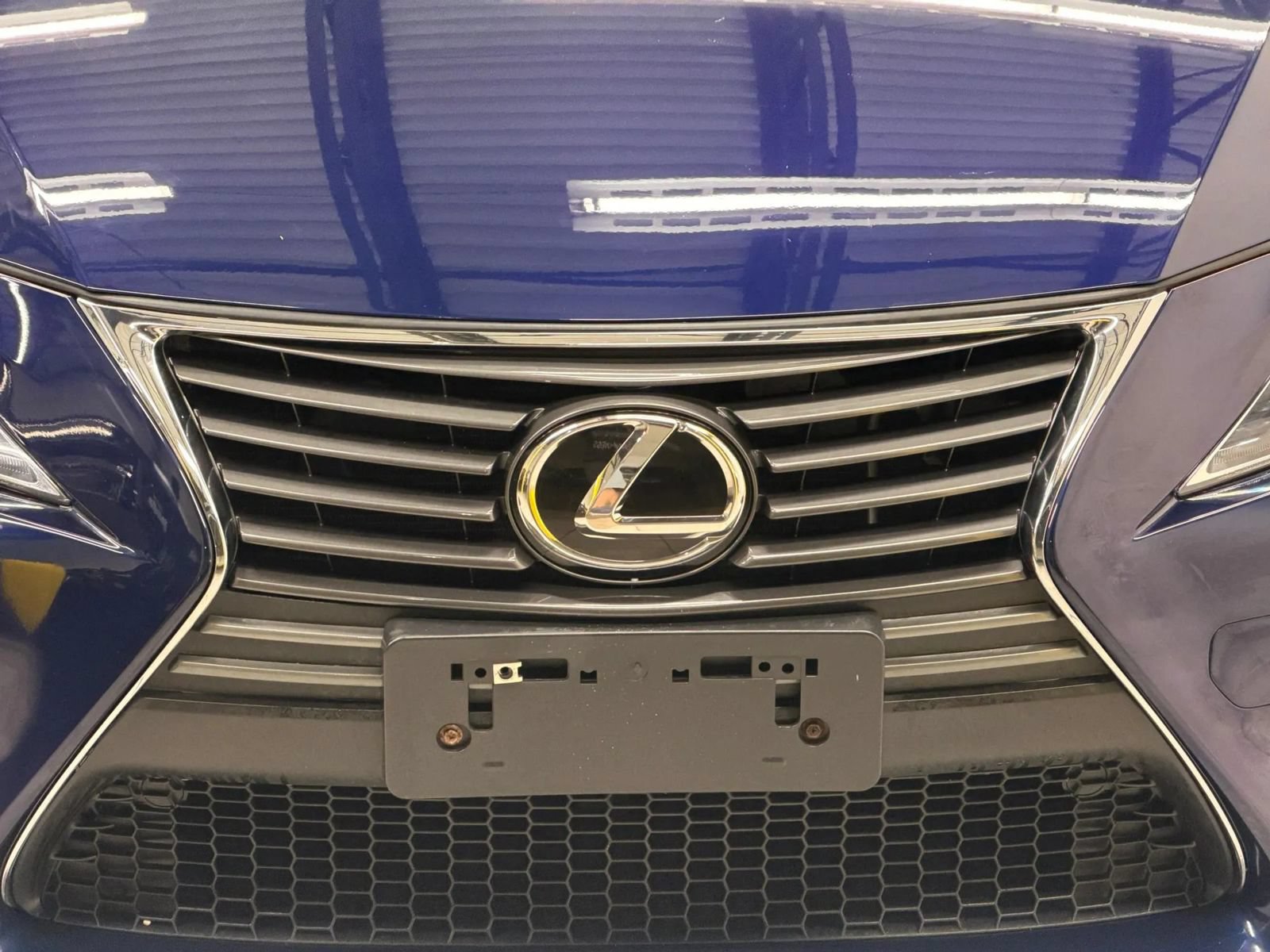 Used 2014 Lexus IS 350 AWD w/ Luxury Package w/Brown Wood image 5