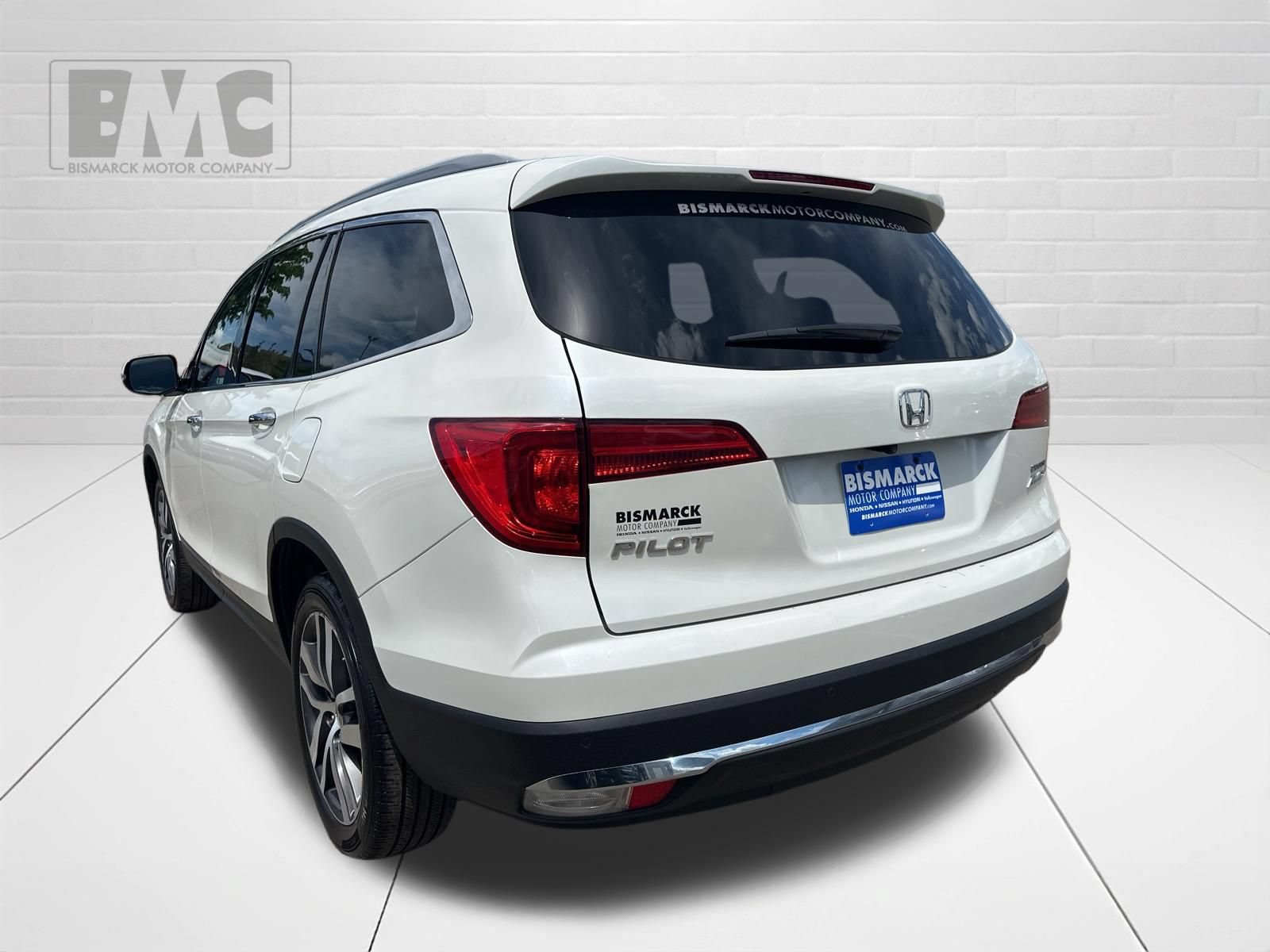 Used 2018 Honda Pilot Touring image 4
