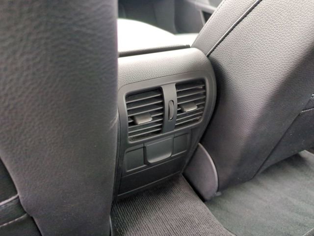 Used 2013 Volkswagen CC Sport FWD image 12