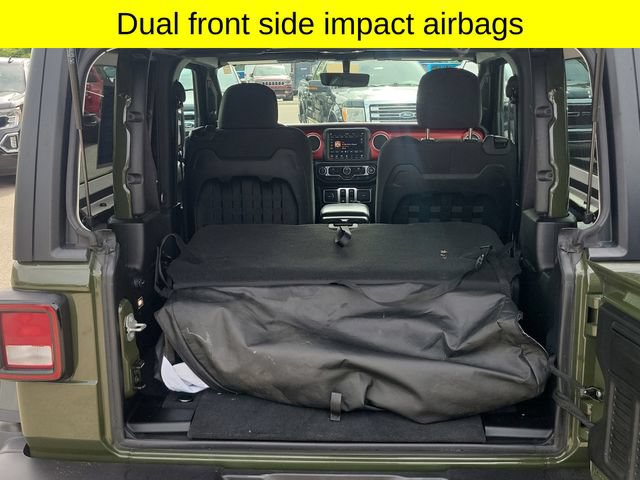 Used 2022 Jeep Wrangler Rubicon AWD/4WD image 26