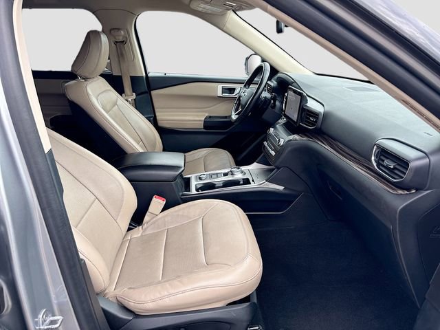 Used 2020 Ford Explorer Limited image 29