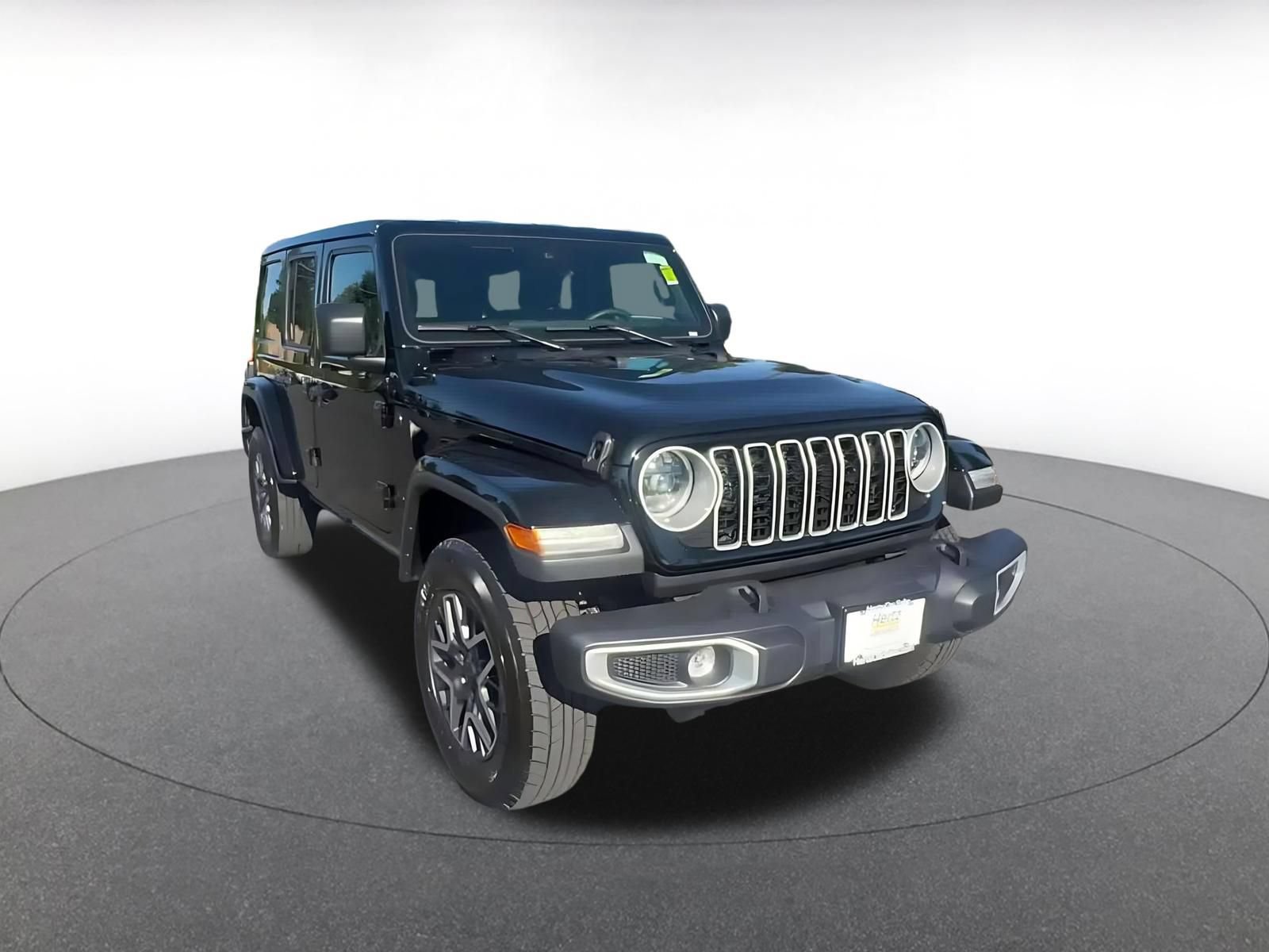 Used 2025 Jeep Wrangler Unlimited Sahara AWD/4WD image 3