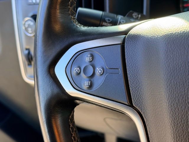 Used 2017 Chevrolet Silverado 1500 LT w/ Midnight Edition image 11