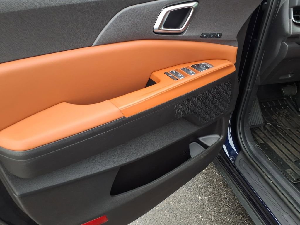 New 2026 Kia Carnival EX image 13