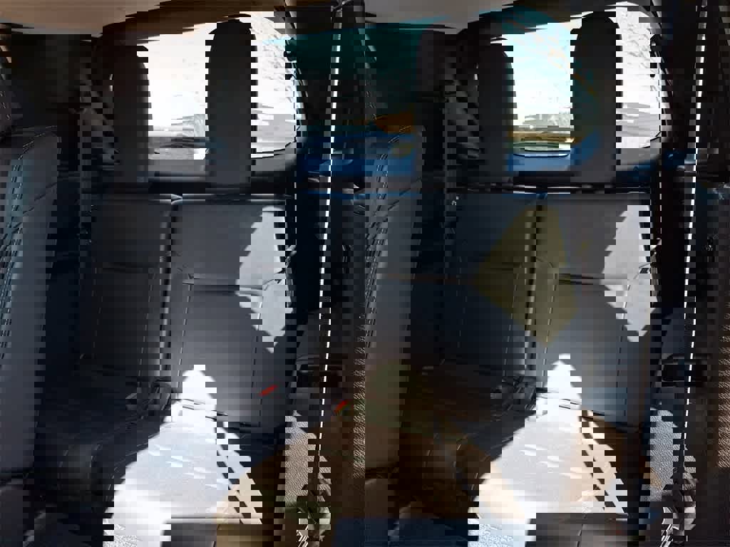 Used 2024 Mitsubishi Outlander SE image 11