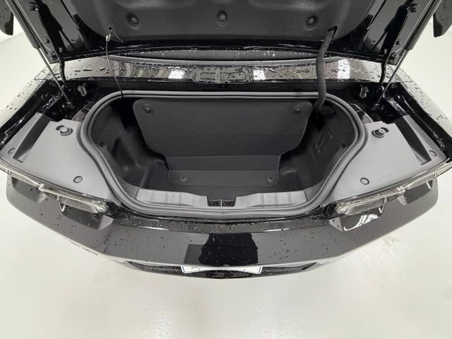 Certified 2023 Chevrolet Camaro ZL1 RWD image 22