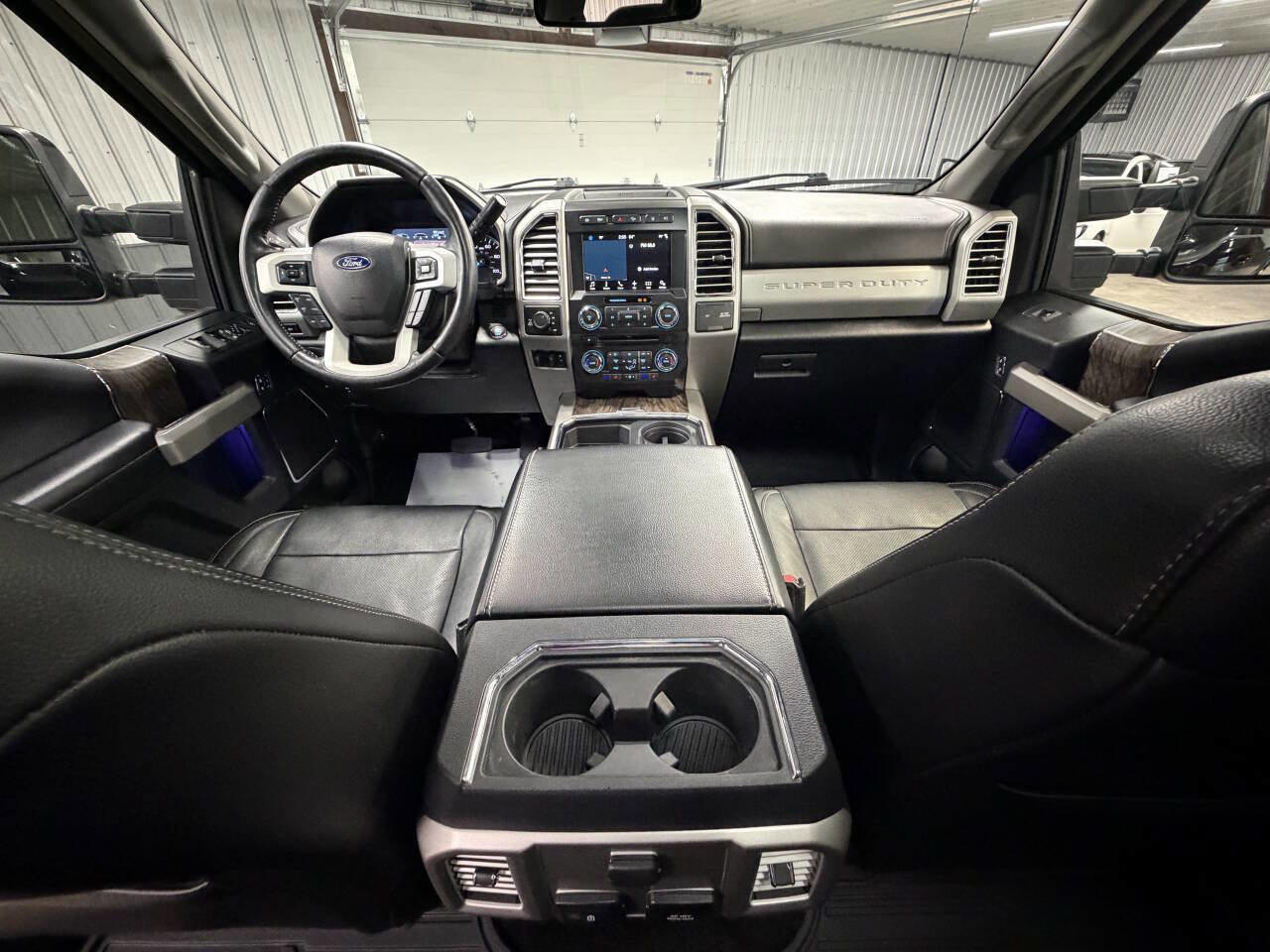 Used 2017 Ford F350 Lariat w/ Lariat Ultimate Package AWD/4WD image 31
