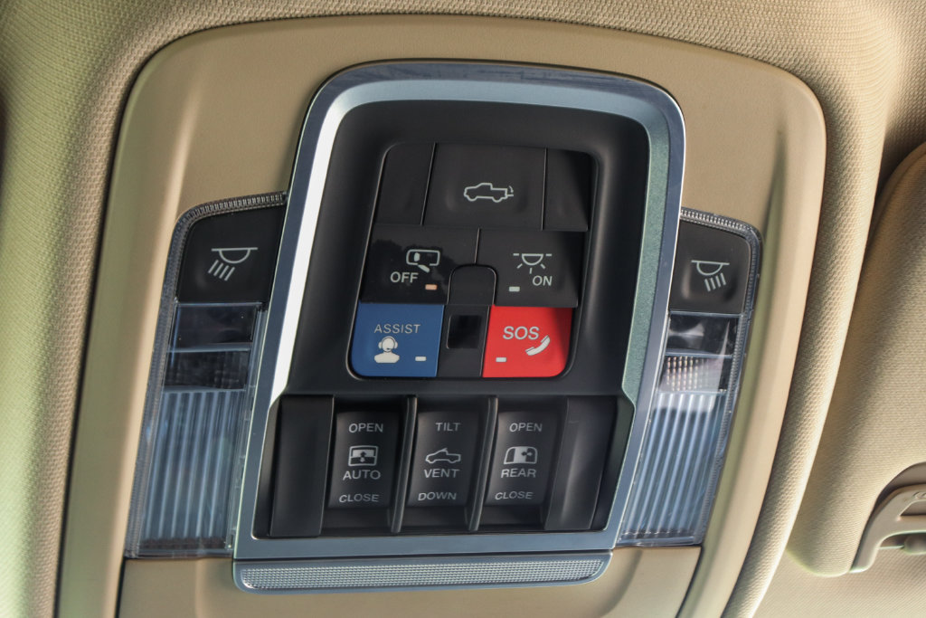 Used 2020 RAM 2500 Laramie AWD/4WD image 29