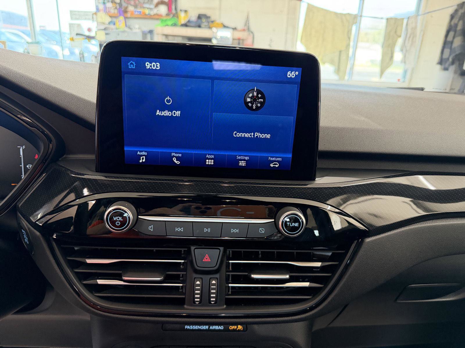 Used 2025 Ford Escape ST-Line w/ Cold Weather Package image 17