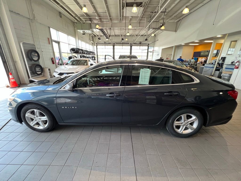 Used 2020 Chevrolet Malibu LS FWD image 7
