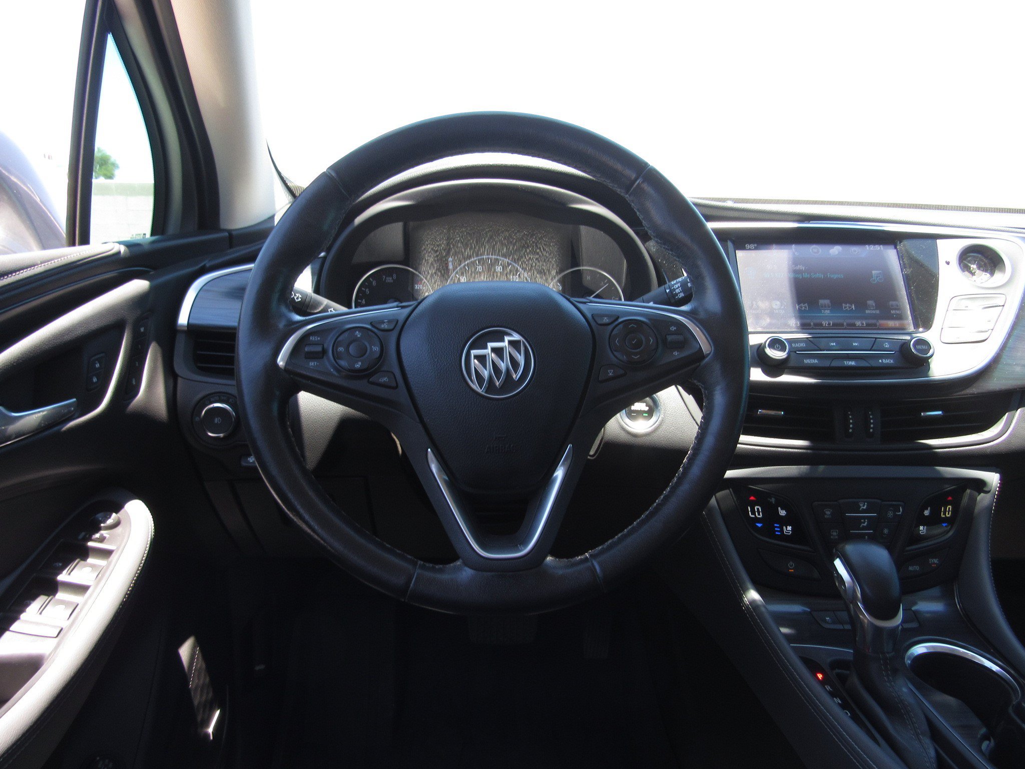 Used 2020 Buick Envision Premium w/ Driver Confidence Package AWD/4WD image 25