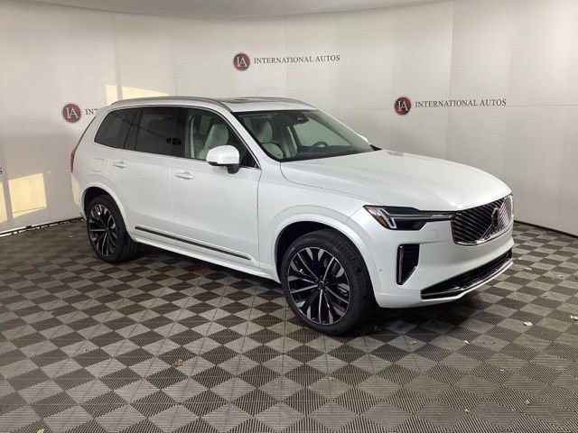 New 2026 Volvo XC90 T8 Ultra w/ Protection Package Premier image 3