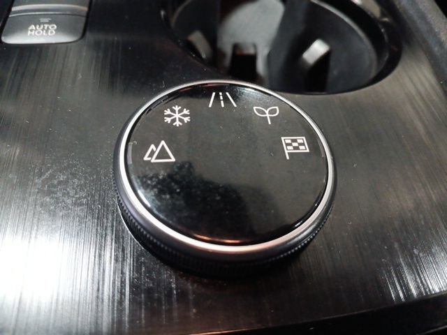 Certified 2023 Nissan Rogue S image 18