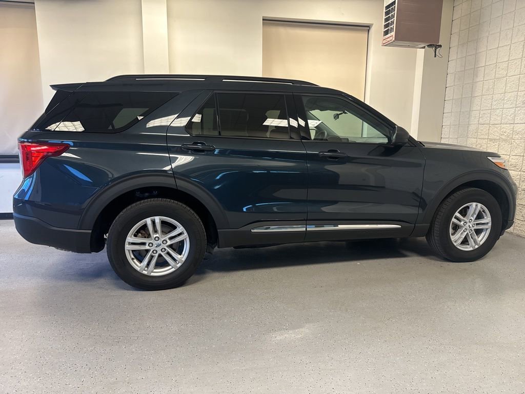 Certified 2023 Ford Explorer XLT w/ Equipment Group 202A image 43