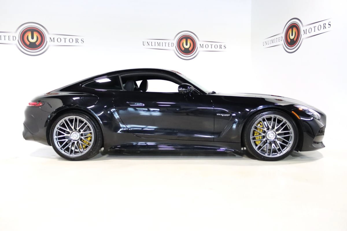 Used 2025 Mercedes-Benz AMG GT 63 image 5