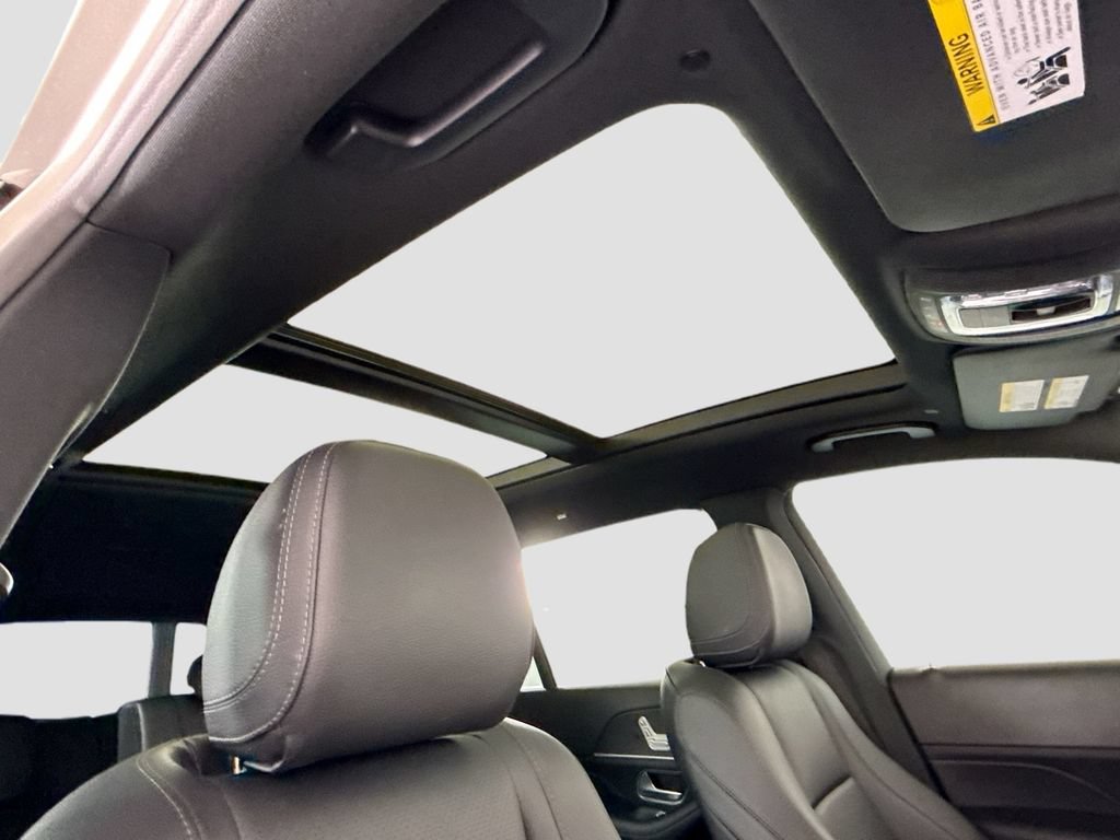 Certified 2023 Mercedes-Benz GLS 450 4MATIC image 19