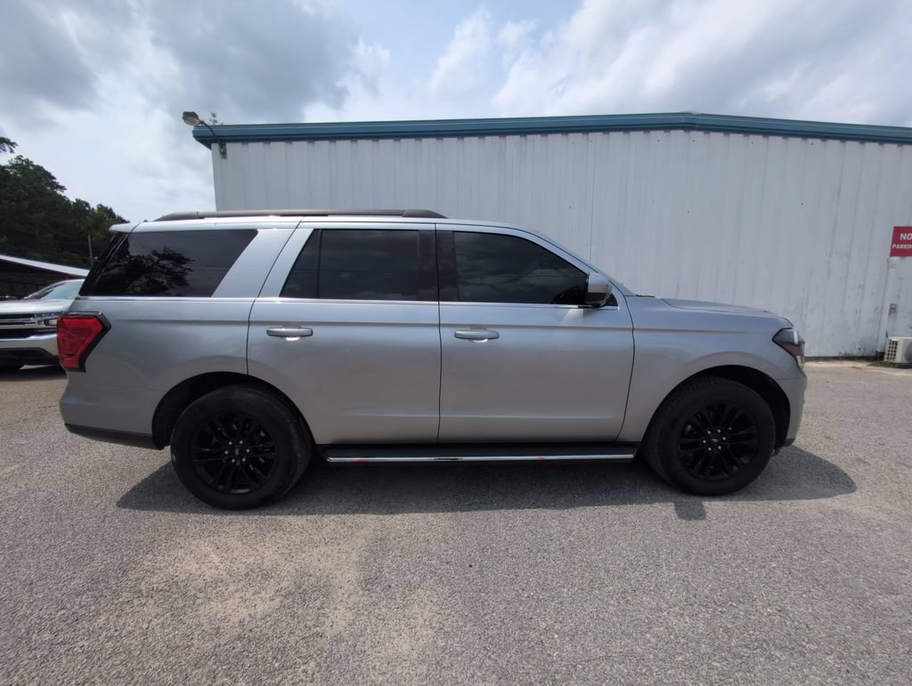 Used 2022 Ford Expedition XLT RWD image 9