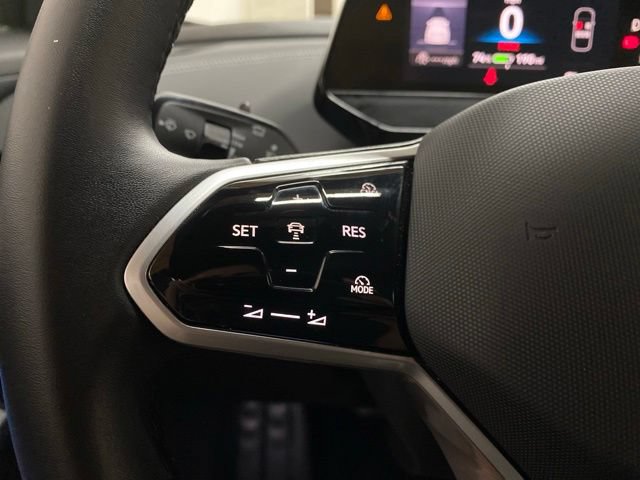 Used 2025 Volkswagen ID.4 Pro RWD image 37