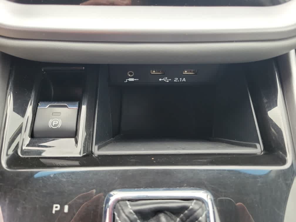 Used 2021 Subaru Outback Limited AWD/4WD image 17