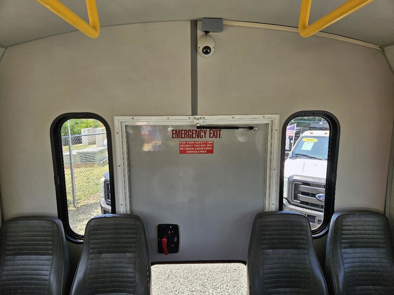 Used 2015 Chevrolet Express 4500 w/ Shuttle Bus Package RWD image 46