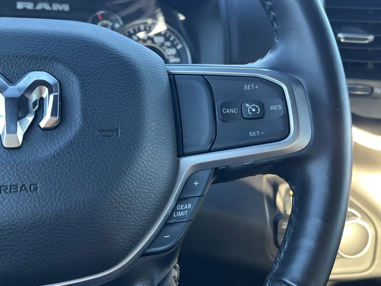 Used 2024 RAM 2500 Big Horn w/ Bed Utility Group image 15