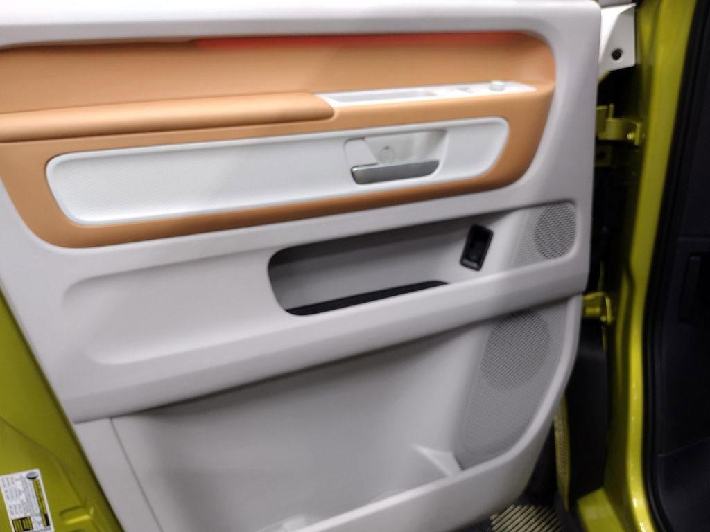 New 2025 Volkswagen ID. Buzz 1st Edition image 24