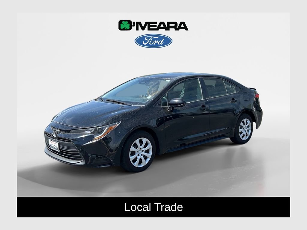Used 2024 Toyota Corolla LE FWD image 1