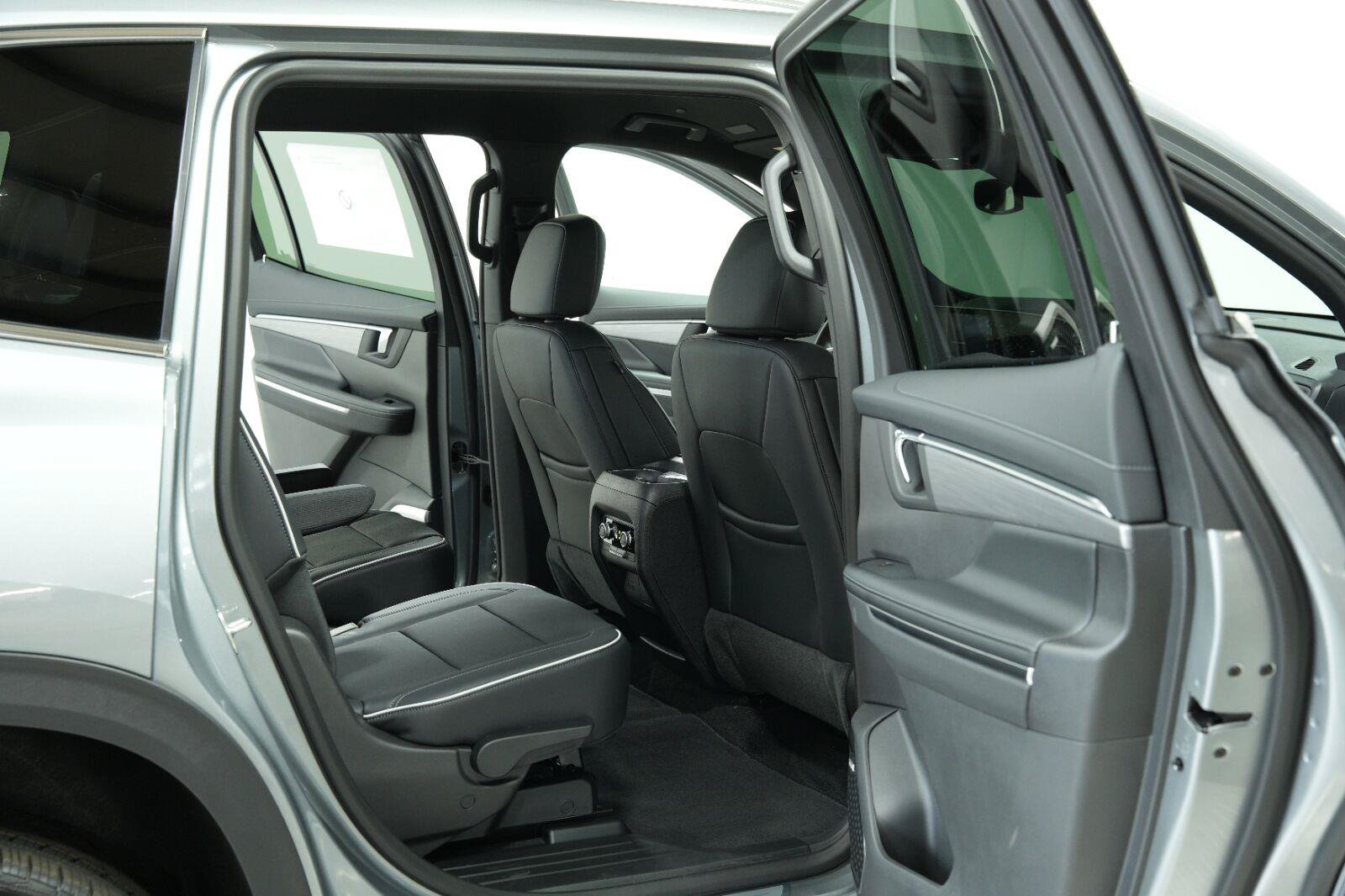 New 2026 Buick Enclave Preferred FWD image 13