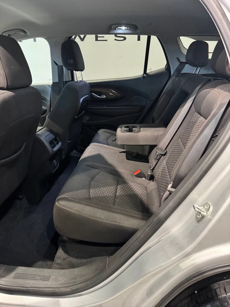 Used 2021 GMC Terrain SLE FWD image 24
