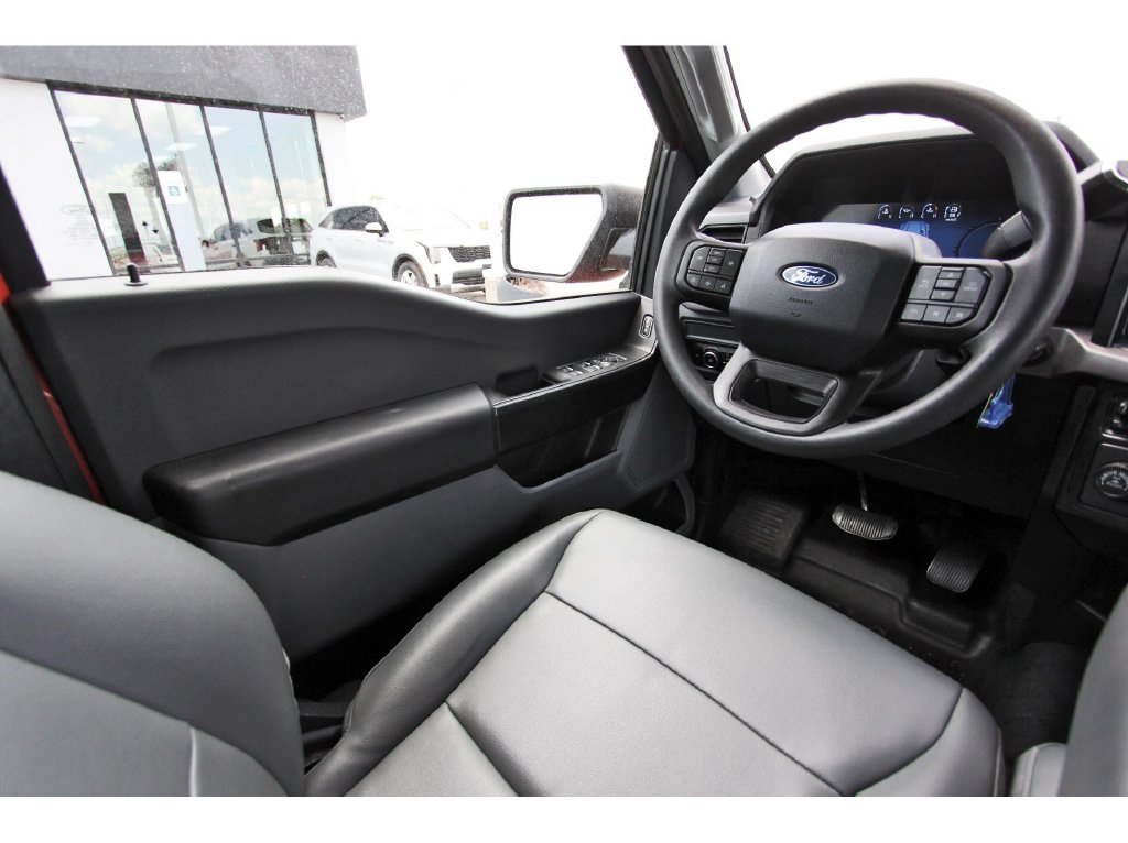 Used 2024 Ford F150 XL w/ Equipment Group 103A High RWD image 9