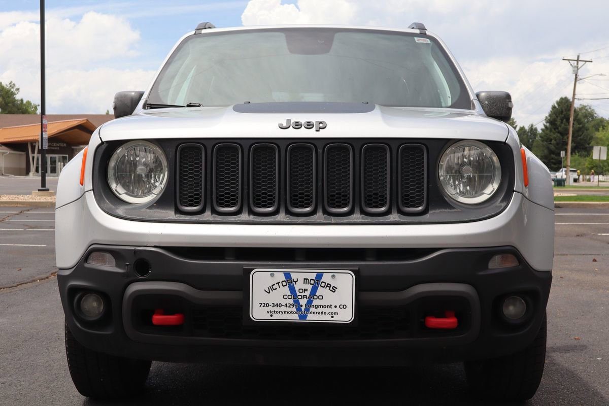 Used 2018 Jeep Renegade Trailhawk AWD/4WD image 13