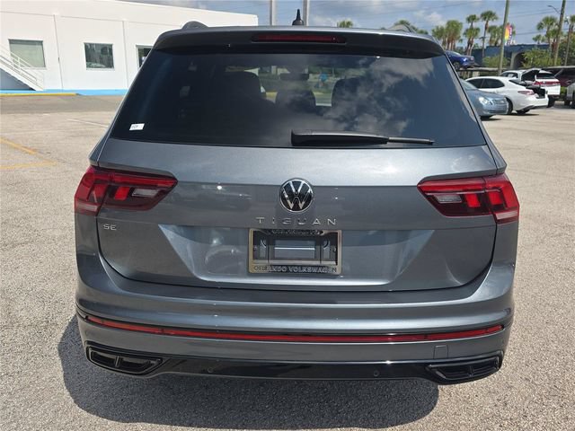 Used 2024 Volkswagen Tiguan SE R-Line FWD image 5