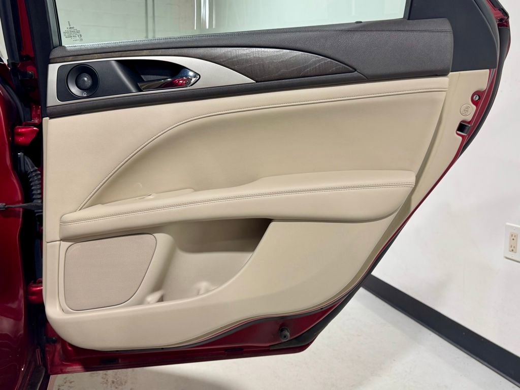 Used 2020 Lincoln MKZ Reserve w/ Elements Package image 32