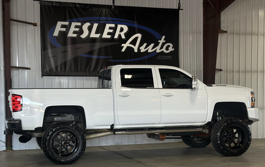 Used 2017 Chevrolet Silverado 2500 LTZ w/ Duramax Plus Package image 2