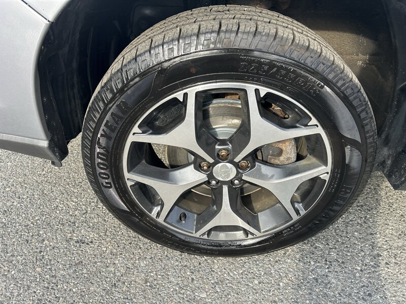 Used 2016 Subaru Forester 2.0XT Premium AWD/4WD image 7
