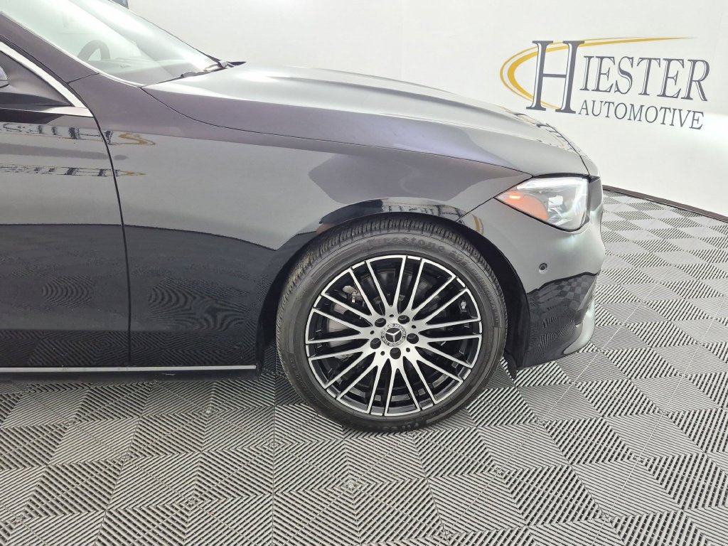 Used 2024 Mercedes-Benz C 300 Sedan image 11