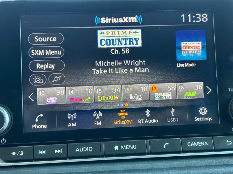 Used 2024 Nissan Rogue SV image 20