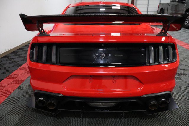 Used 2019 Ford Mustang GT Premium w/ GT Performance Package RWD image 15