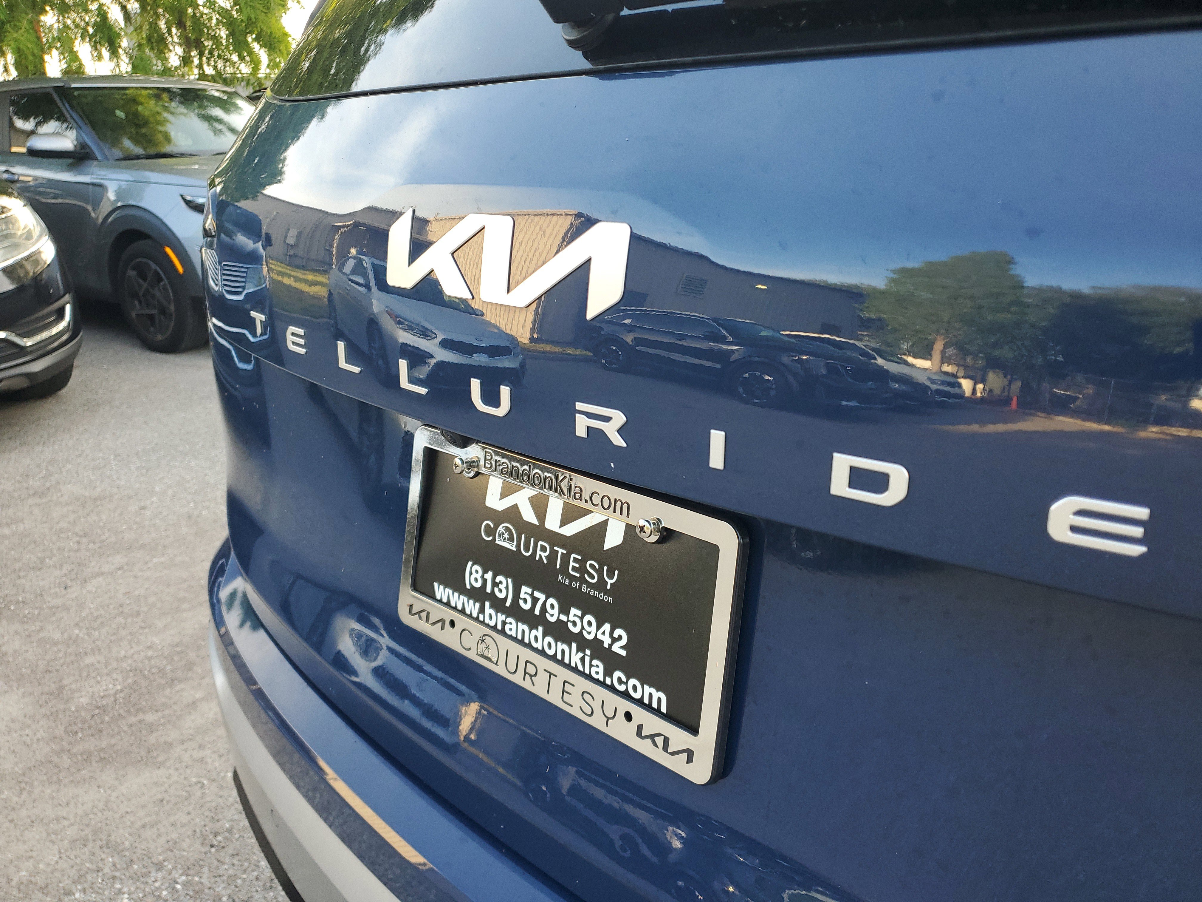 Used 2023 Kia Telluride SX FWD image 7