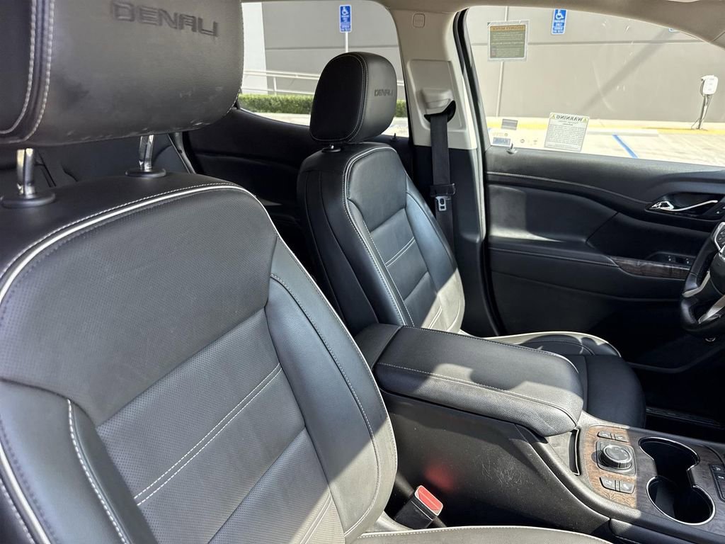 Used 2023 GMC Acadia Denali FWD image 26