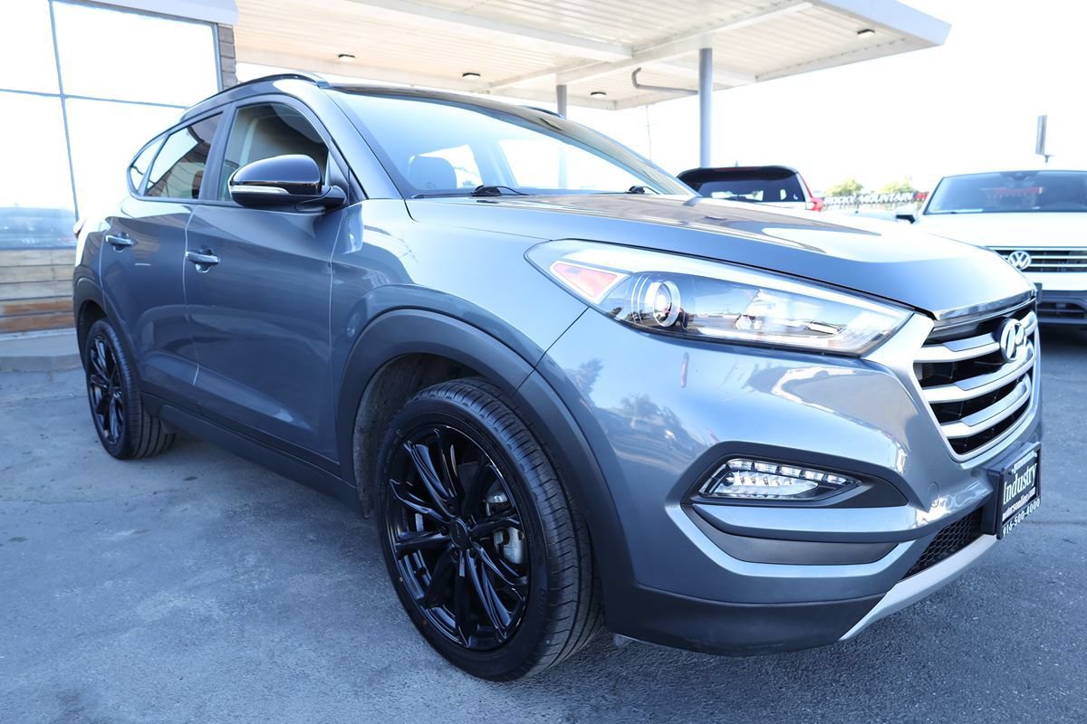 Used 2017 Hyundai Tucson Night FWD image 38